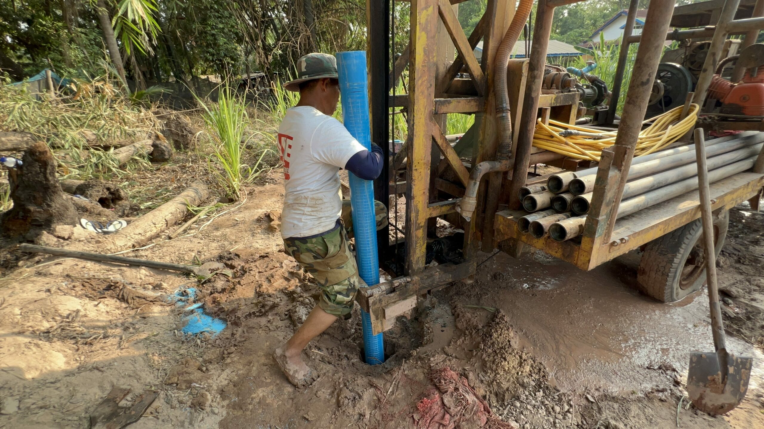 Kok-Srok-1-2-forage-puits-cambodge-0910-scaled.jpg
